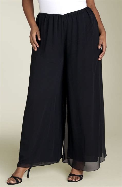 Burberry Chiffon Pants for Women .